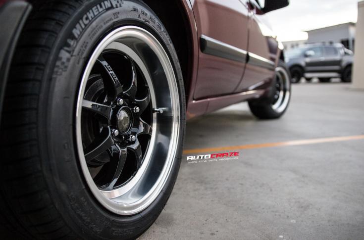 NISSAN PULSAR (5 STUD) TUNING BLACK POLISH LIP